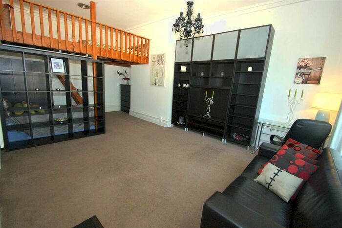 1 Bedroom Flat To Rent In Westhill Terrace, Chapel Allerton, Leeds, LS7