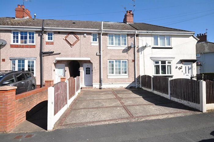 3 Bedroom Terraced House For Sale In Durham Avenue, Thorne, Doncaster, DN8