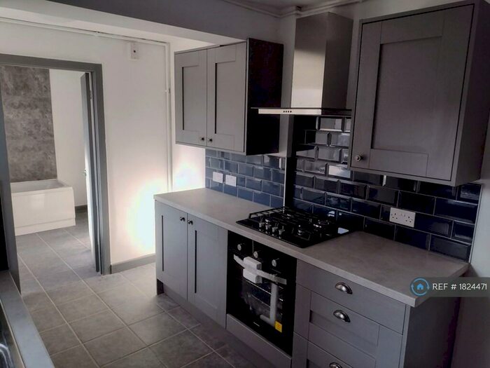 3 Bedroom Terraced House To Rent In Sydney Street, Liverpool, L9