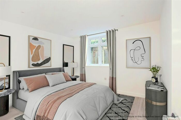 2 Bedroom Flat To Rent In Brighton Road, Purley, CR8