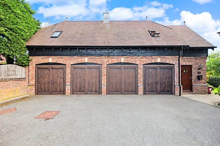 1 Bedroom Flat For Sale In Guys Common, Dunchurch, Rugby, CV22