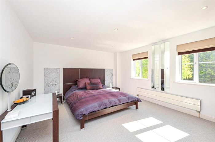 3 Bedroom Terraced House For Sale In Hen Gei Llechi, Y Felinheli, Gwynedd, LL56
