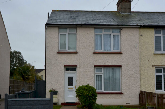 1 Bedroom Flat To Rent In Croft Road, Clacton-on-Sea, CO15