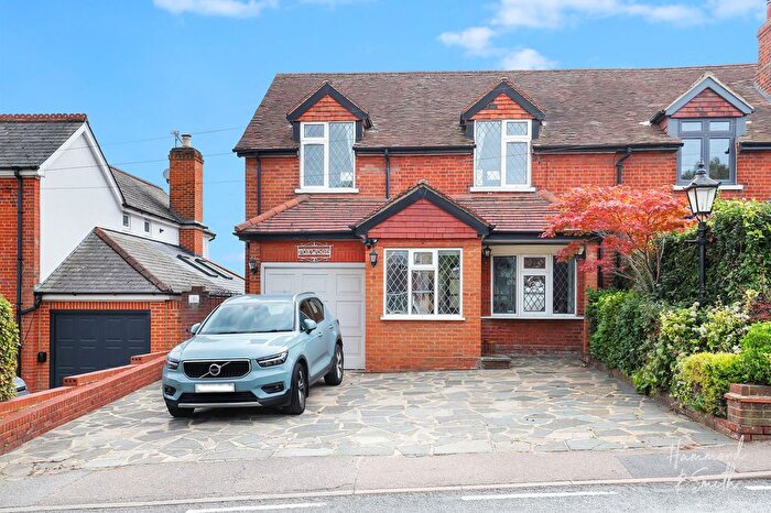 4 Bedroom Semi-Detached House For Sale In Coppice Row, Theydon Bois, CM16