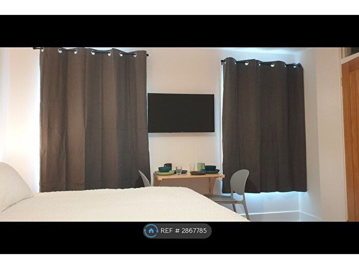 5 Bedroom End Of Terrace House To Rent In Vale Road, City Of Brighton And Hove, BN41