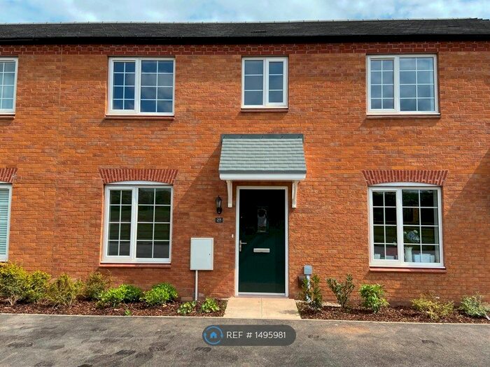 3 Bedroom Terraced House To Rent In Fowler Road, Nottingham, NG12