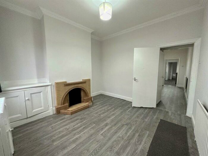 3 Bedroom House To Rent In Buller Road, Leicester, LE4