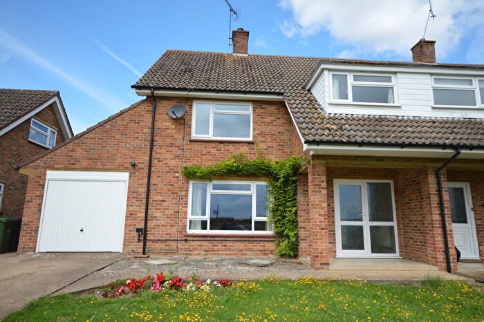 3 Bedroom Semi-Detached House To Rent In The Park, Keyston, PE28