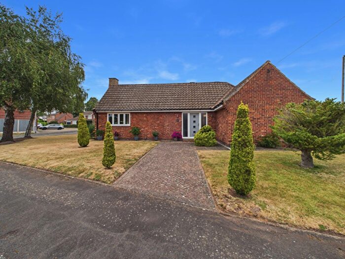 3 Bedroom Detached Bungalow For Sale In Moat Croft, Shifnal, TF11