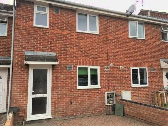2 Bedroom Terraced House To Rent In Bedroom House To Rent, Alveston Close, West Swindon, SN5