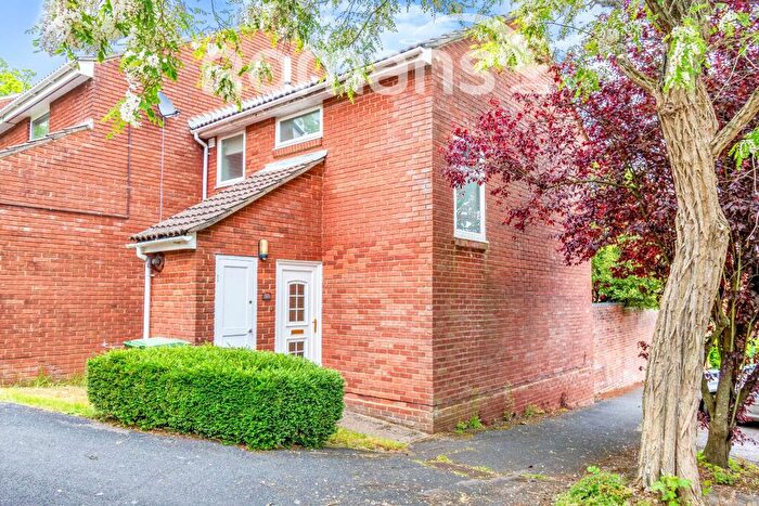 2 Bedroom Terraced House To Rent In May Tree Close, Winchester, SO22