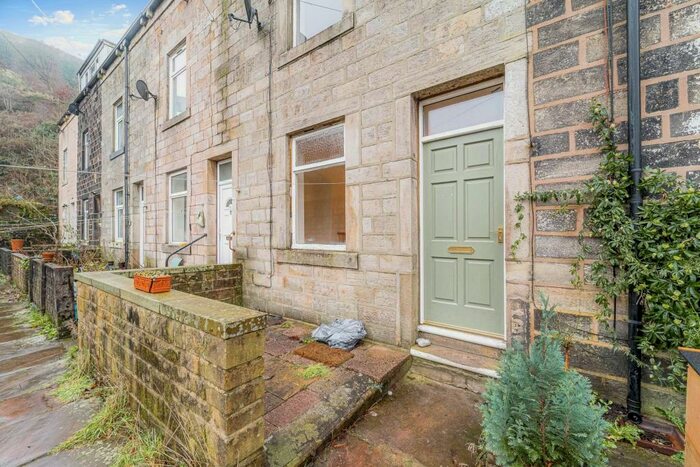 4 Bedroom Terraced House To Rent In Holme Street, Todmorden, West Yorkshire, OL14