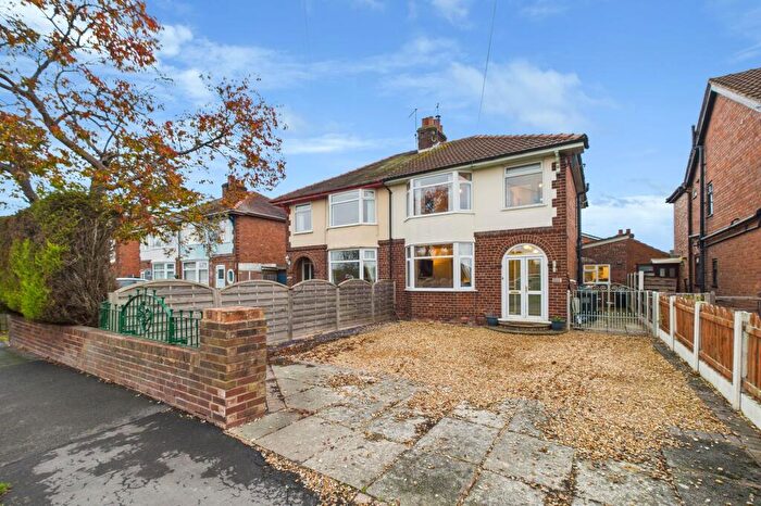 3 Bedroom Semi-Detached House For Sale In Sandy Lane, Saltney, CH4