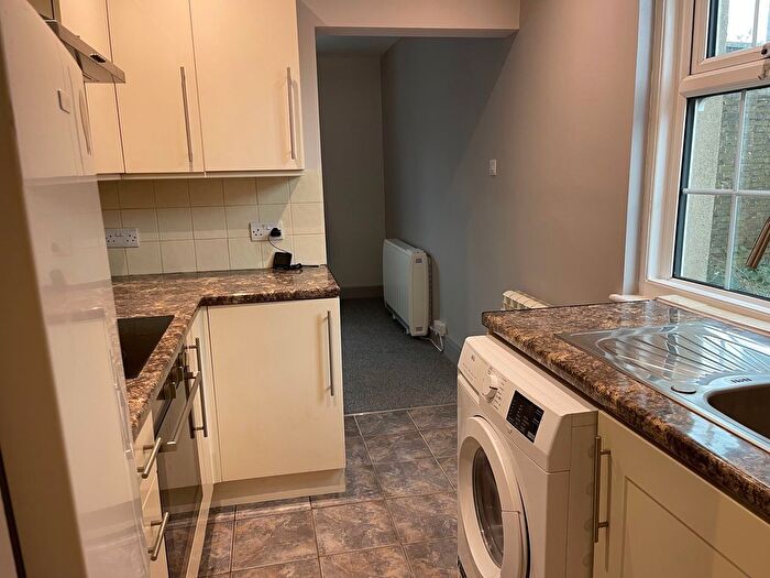 1 Bedroom Flat To Rent In Priory Street, Lewes, BN7
