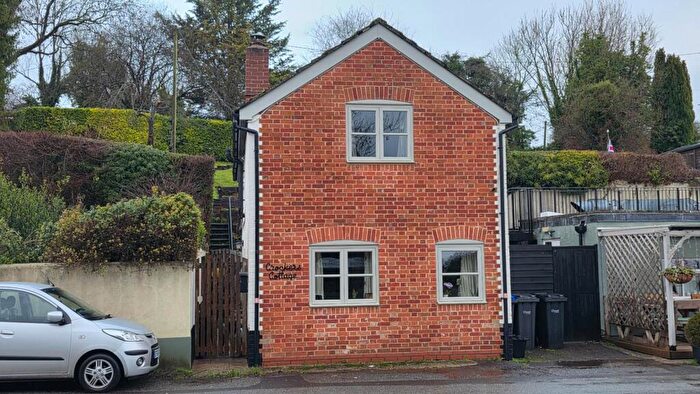 4 Bedroom Cottage For Sale In Upper Woodford, Salisbury, SP4