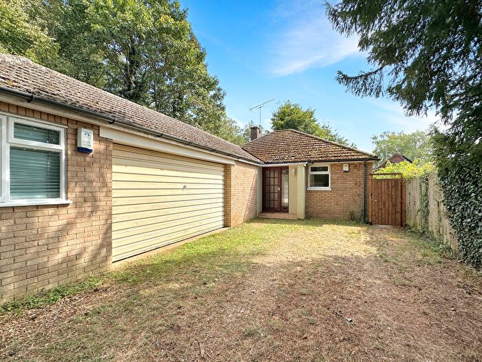 3 Bedroom Detached Bungalow To Rent In Cabbage Moor, Great Shelford, Cambridge, CB22