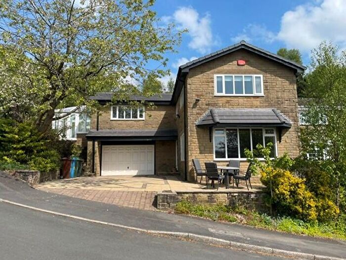 5 Bedroom Detached House For Sale In Barmeadow, OL3