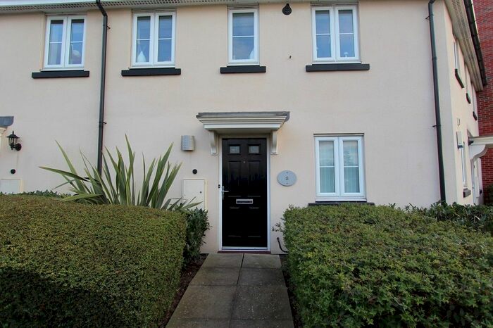 2 Bedroom Flat To Rent In Cartwright Way, Beeston, NG9