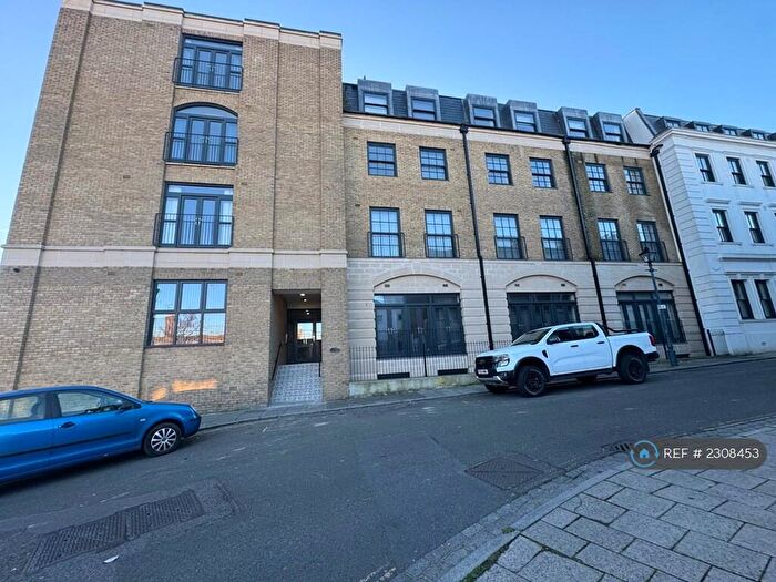 1 Bedroom Flat To Rent In Cavendish Street, Ramsgate, CT11