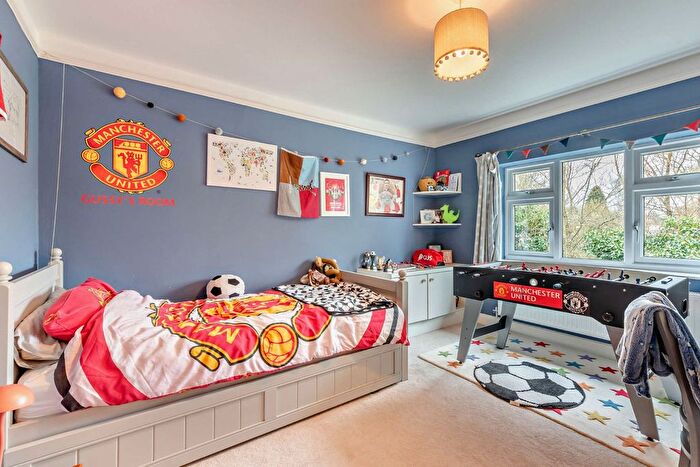 4 Bedroom Detached House For Sale In Stanford Dingley, Berkshire, RG7