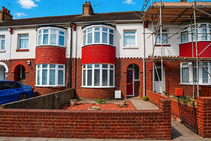 3 Bedroom Terraced House For Sale In Twydall Lane, Gillingham, ME8