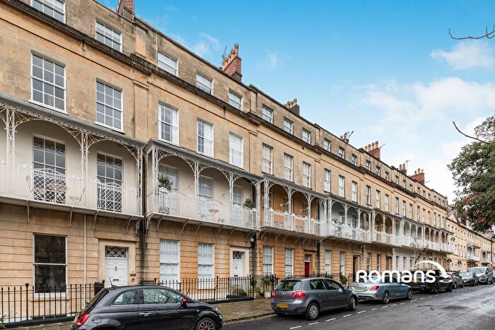 2 Bedroom Flat To Rent In West Mall, Bristol, Somerset, BS8