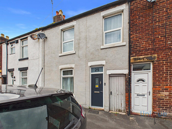 3 Bedroom Terraced House For Sale In Sunnybank, Kirkham, PR4