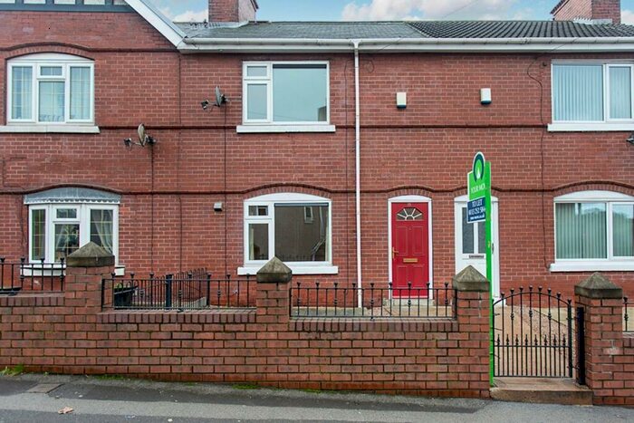 3 Bedroom Terraced House To Rent In Brierley Road, Grimethorpe, Barnsley, South Yorkshire, S72