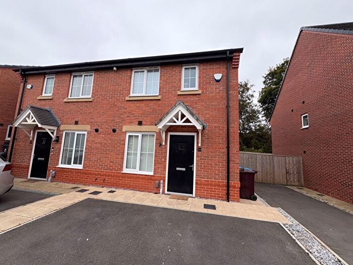 3 Bedroom Semi-Detached House To Rent In Stratford Drive, Prescot, L34