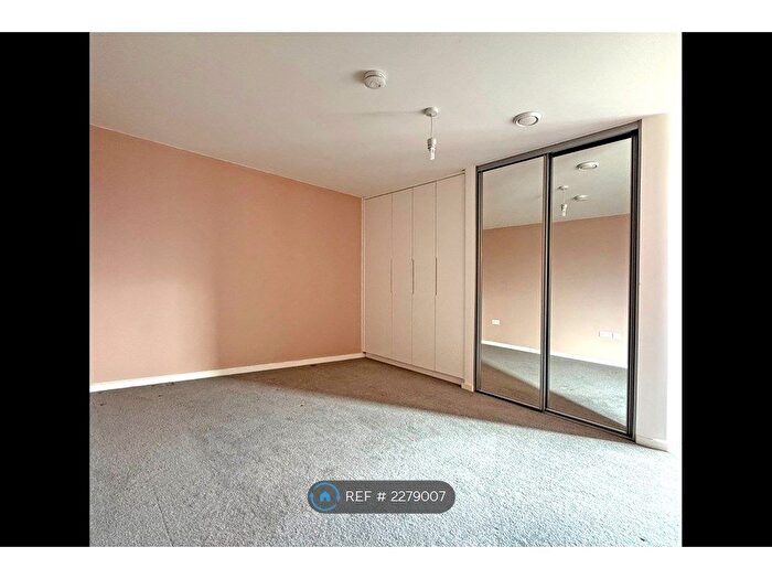 1 Bedroom Flat To Rent In William Beveridge House, London, E3