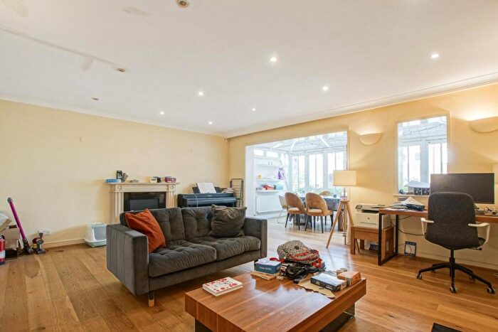 5 Bedroom House To Rent In Spencer Walk, Hampstead, NW3