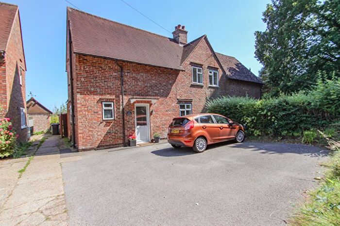 3 Bedroom Semi-Detached House For Sale In Five Ashes, Mayfield, TN20
