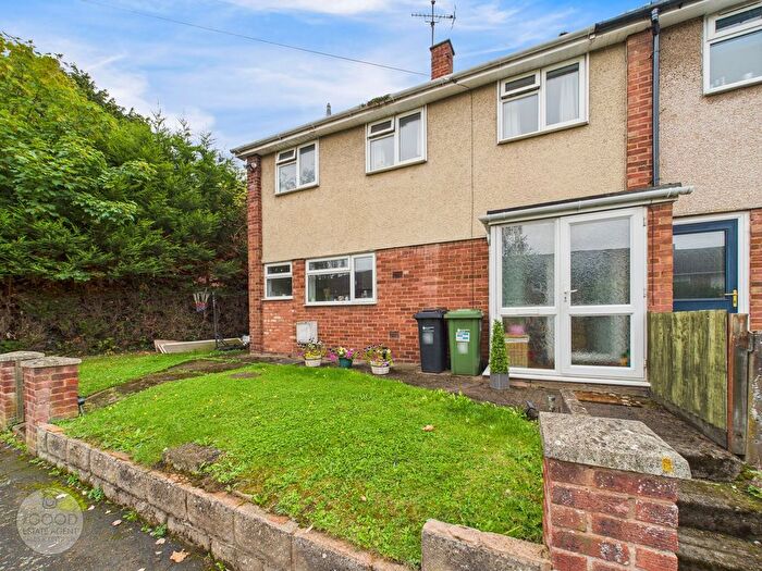 3 Bedroom End Terrace House For Sale In Riddimore Avenue, Hereford, HR2