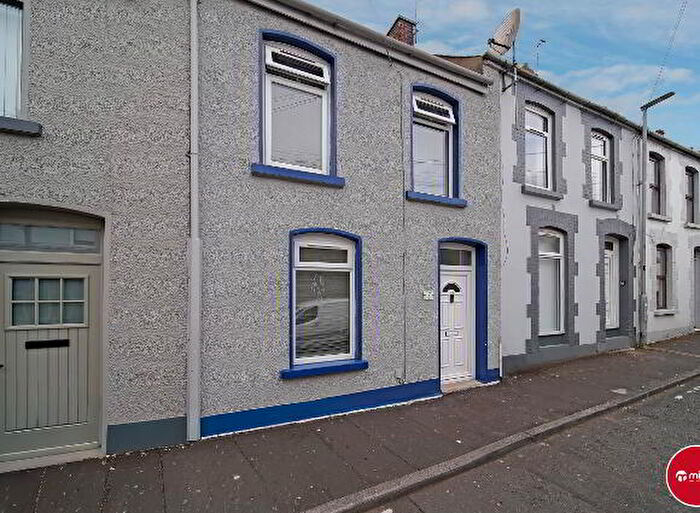 2 Bedroom Extended Mid-terraces For Sale In Cedar Street, Derry, BT48