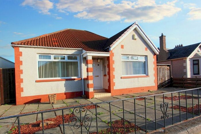 3 Bedroom Detached Bungalow To Rent In Fillyside Avenue, Edinburgh, EH7