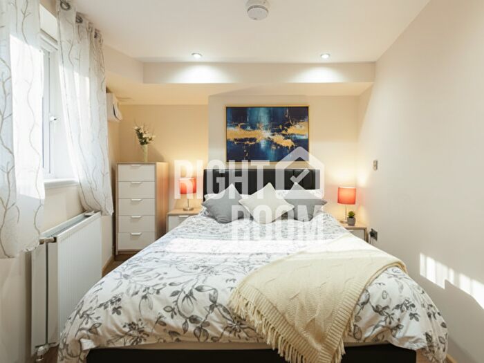 1 Bedroom Flat To Rent In One Bed Flat, Malden Road, NW5