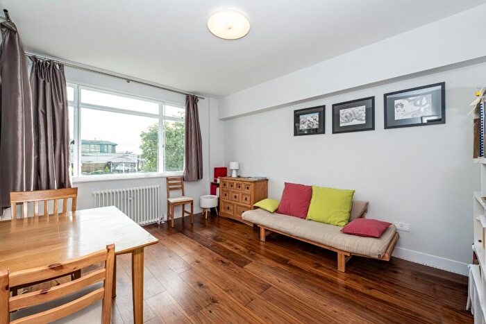 1 Bedroom Flat For Sale In Old Marylebone Road, London, NW1