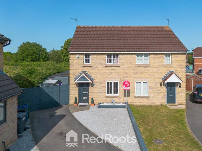 3 Bedroom Semi Detached House For Sale In Alderford Drive, Balby, Doncaster, DN4