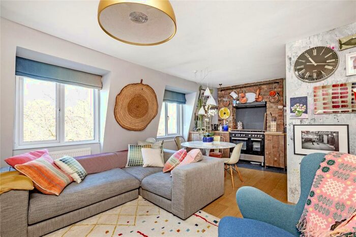 1 Bedroom Apartment To Rent In Balham High Road, Balham, London, SW12