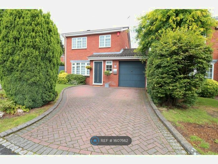 3 Bedroom Detached House To Rent In Burgess Croft, Solihull, B92