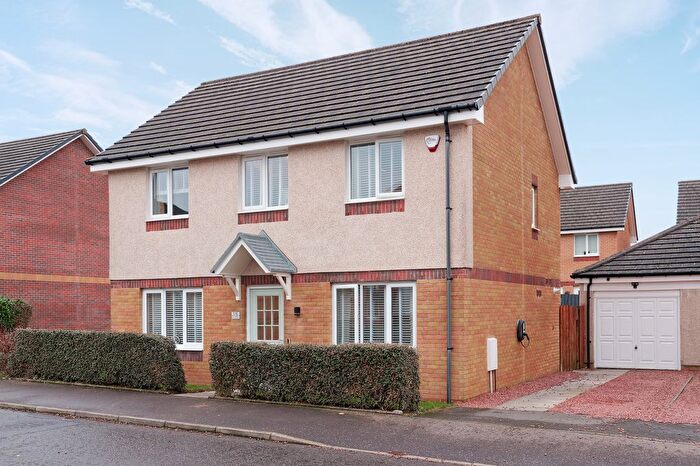 4 Bedroom Detached House For Sale In Mosshall Drive, Bishopton, PA7