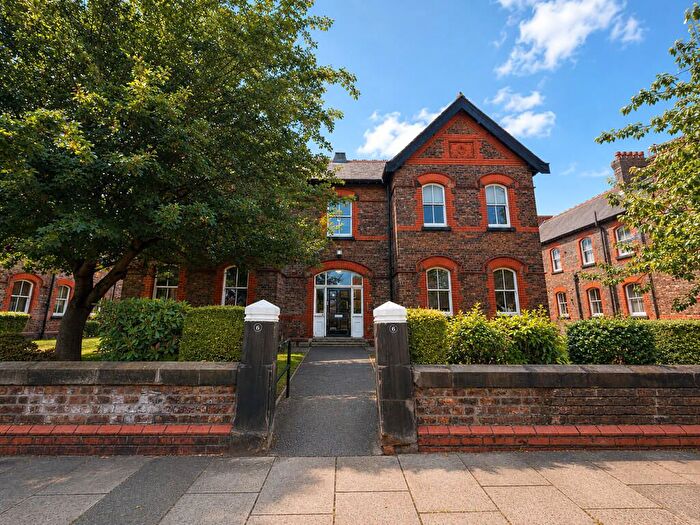 2 Bedroom Flat For Sale In New Hall, Fazakerley, Liverpool, L10