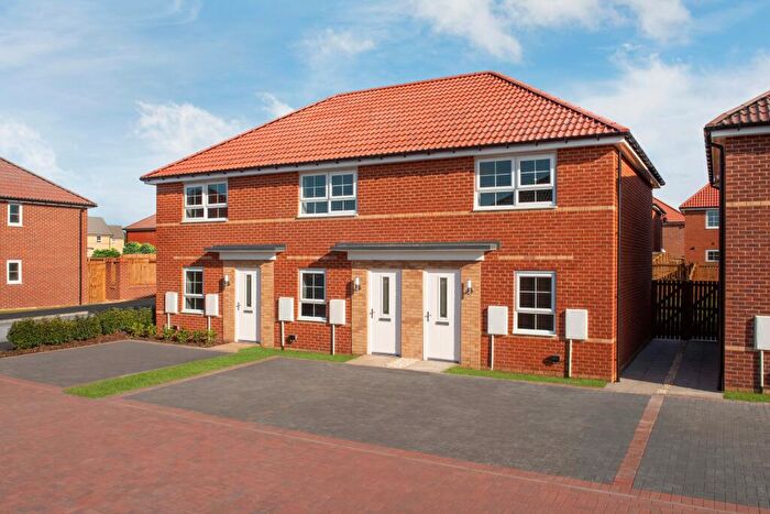 2 Bedroom Terraced House For Sale In Phoenix Lane, Fernwood, Newark, NG24