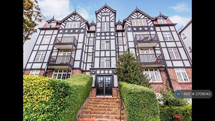 1 Bedroom Flat To Rent In Makepeace Mansions, London, N6