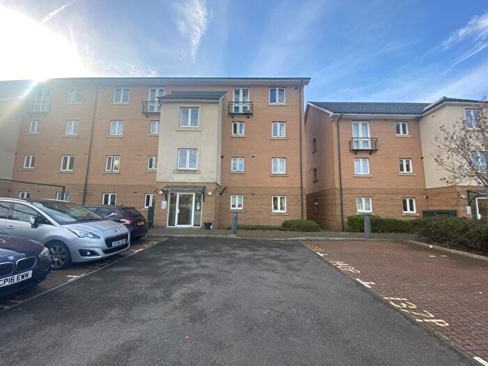 2 Bedroom Maisonette To Rent In Forio House, Cardiff, CF10