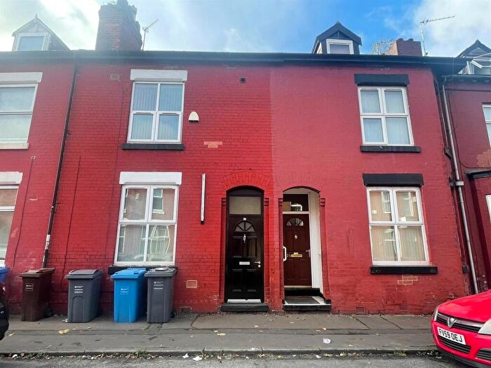 5 Bedroom Private Halls To Rent In Rippingham Road, Withington, Manchester, M20