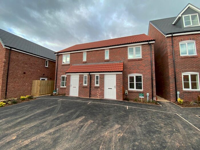 3 Bedroom Property To Rent In Knight Lane, Monkton Heathfield, Taunton TA2