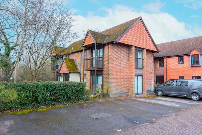 1 Bedroom Apartment To Rent In Christy Court, Tadley, Hampshire, RG26