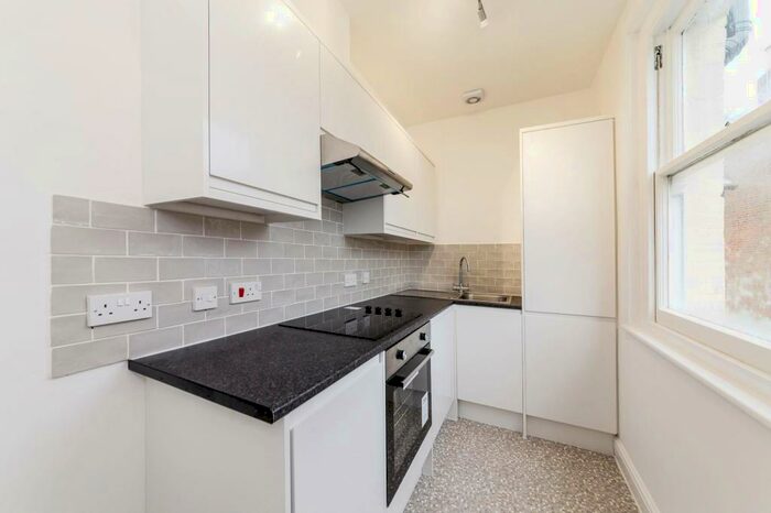 1 Bedroom Flat To Rent In Grosvenor Road, AL1