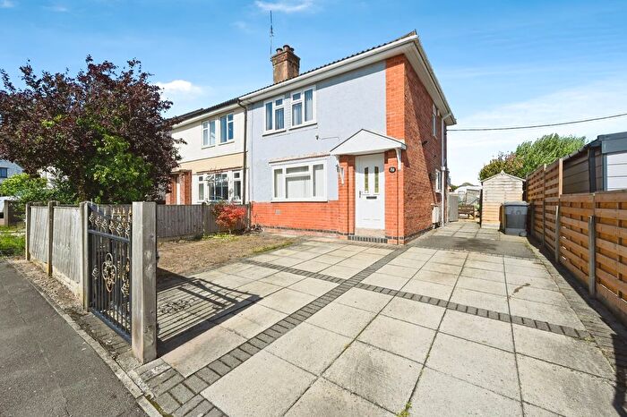 2 Bedroom Semi-detached House For Sale In Beech Avenue, Pinxton, Nottingham, Derbyshire, NG16